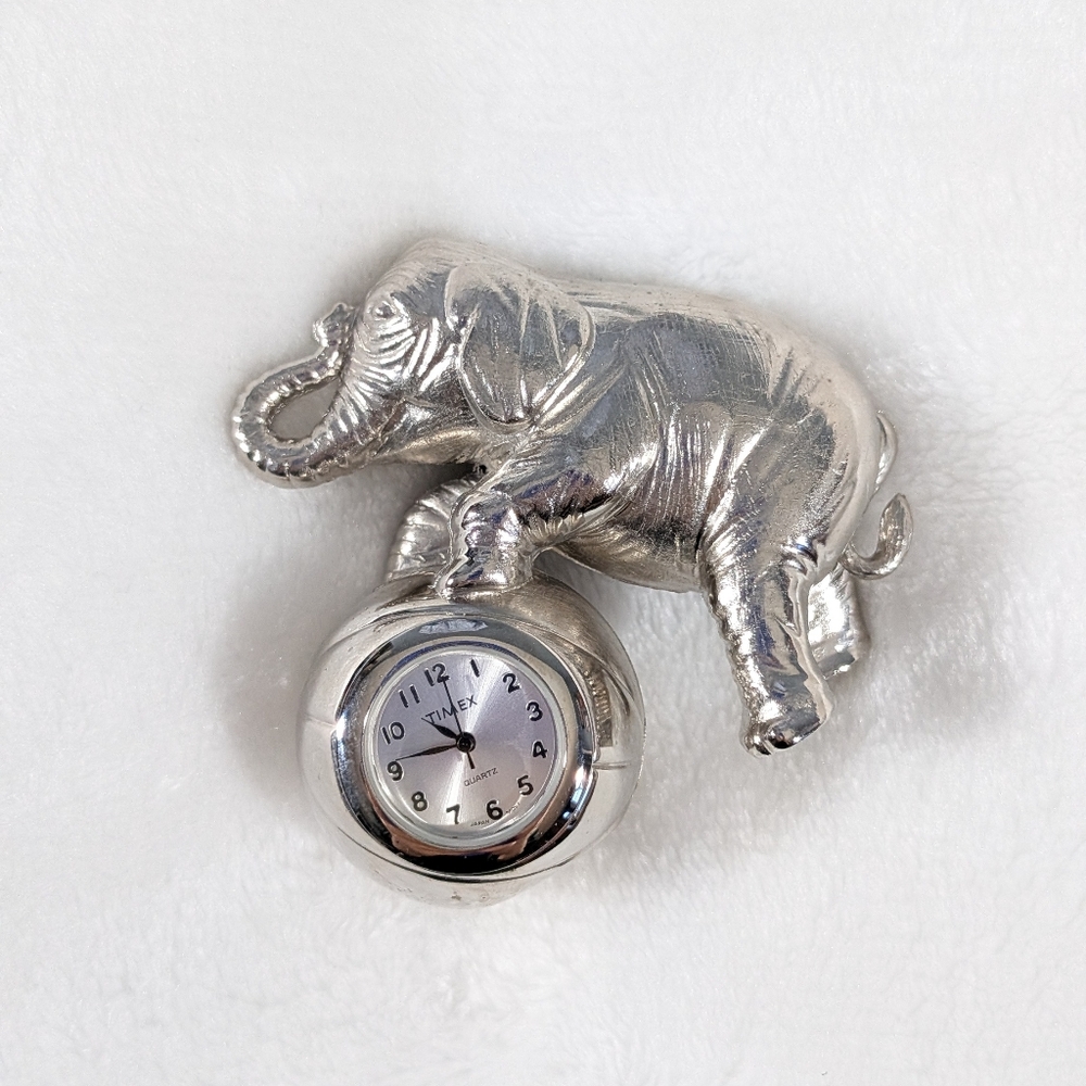 Timex Elephant Mini Clock (Untested) - Picture 2 of 8